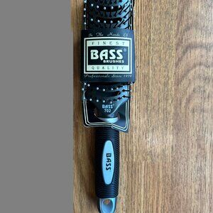 New Finest quality Bass hair brush, model 702.